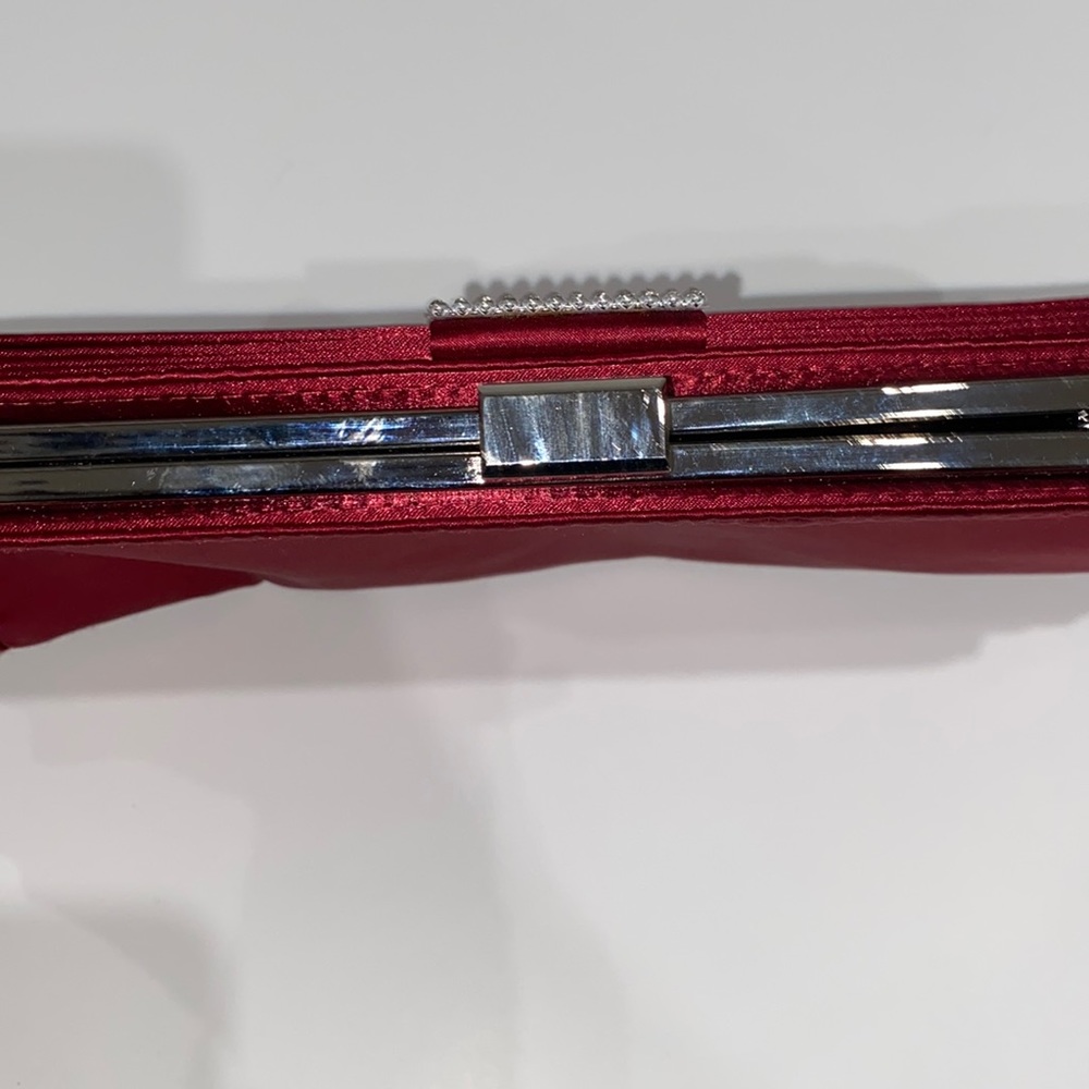 Red/Maroon Silver Fancy Clutch with Satin Finish Prom dress friendly - Picture 4 of 6